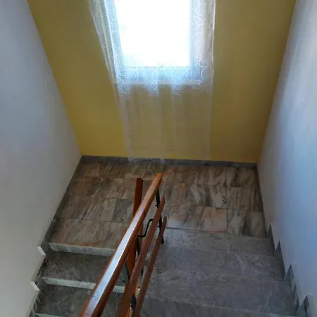 בית הארחה Nikolovi לוזנטס